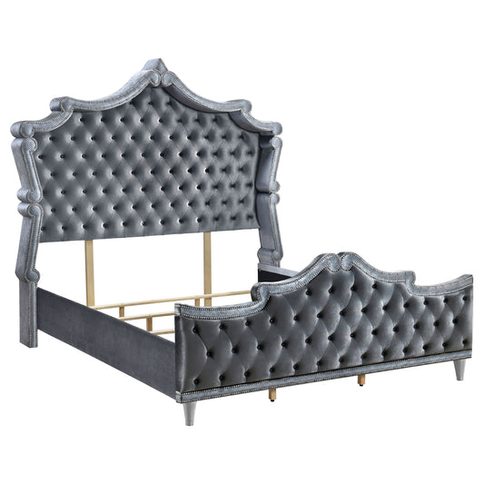 Antonella 4-Piece Eastern King Bedroom Set Grey